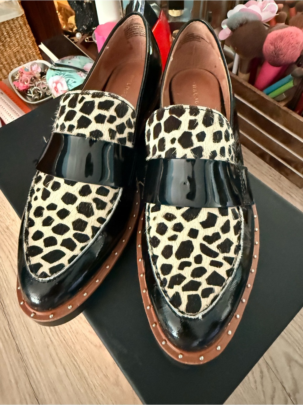 Halogen Emily Studded Giraffe Print Lug Sole Loafers – Size 8M